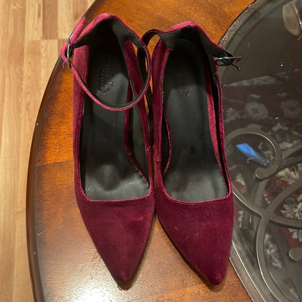 Pointer Toe Heel With Ankle Strap - image 1